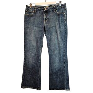 Gap Curvy Flare Mid-Rise Denim Jeans Womens Size 14 pocket flaps medium wash